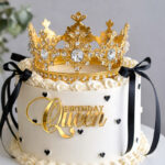 Arany korona tortadekoráció – A prémium dekoráció tortára