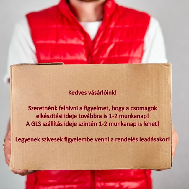 Kedves Vásárlóink!
Akik rendszeresen rendelnek tőlünk, már tudják, hogy mindig igyekszünk minden megrendelést a lehető leggyorsabban elkészíteni és feladni. Sok esetben ez valóban szinte azonnali teljesítést jelent, aminek nagyon örülünk, hogy ennyire megszoktatok és értékeltek.
Szeretnénk azonban felhívni a figyelmet arra, hogy weboldalunkon több helyen is jelezzük:
– az elkészítési idő 1–2 munkanap,
– a szállítási idő szintén 1–2 munkanap lehet, a futárszolgálat terheltségétől függően.
Fontos tudni, hogy kis csapatként dolgozunk – összesen ketten –, ráadásul édesanyák is vagyunk, így előfordulhat, hogy egy-egy nem várt esemény befolyásolja a napi munkamenetet.
Ilyen esetekben is mindent megteszünk a korrekt és gyors teljesítésért, de kérjük a megértéseteket.
Szeretnénk megkérni minden kedves Vásárlónkat, hogy a rendelések leadásakor vegyék figyelembe a feltüntetett teljesítési és szállítási feltételeket. Az elmúlt időszakban sajnos egyre gyakrabban találkozunk irreális elvárásokkal (például munkaszüneti napon történő kiszállítás elvárása, vagy munkaidőn kívüli azonnali kézbesítés kérése), amelyeknek értelemszerűen nem tudunk eleget tenni.
Nagyon hálásak vagyunk a türelmetekért, megértésetekért és azért, hogy továbbra is minket választotok. Ígérjük, hogy a megszokott gondossággal és odafigyeléssel készítjük el minden egyes rendelést. Viszont nekem is meg kell húznom a határaimat.
Köszönjük! #tortaostyanyomtatás